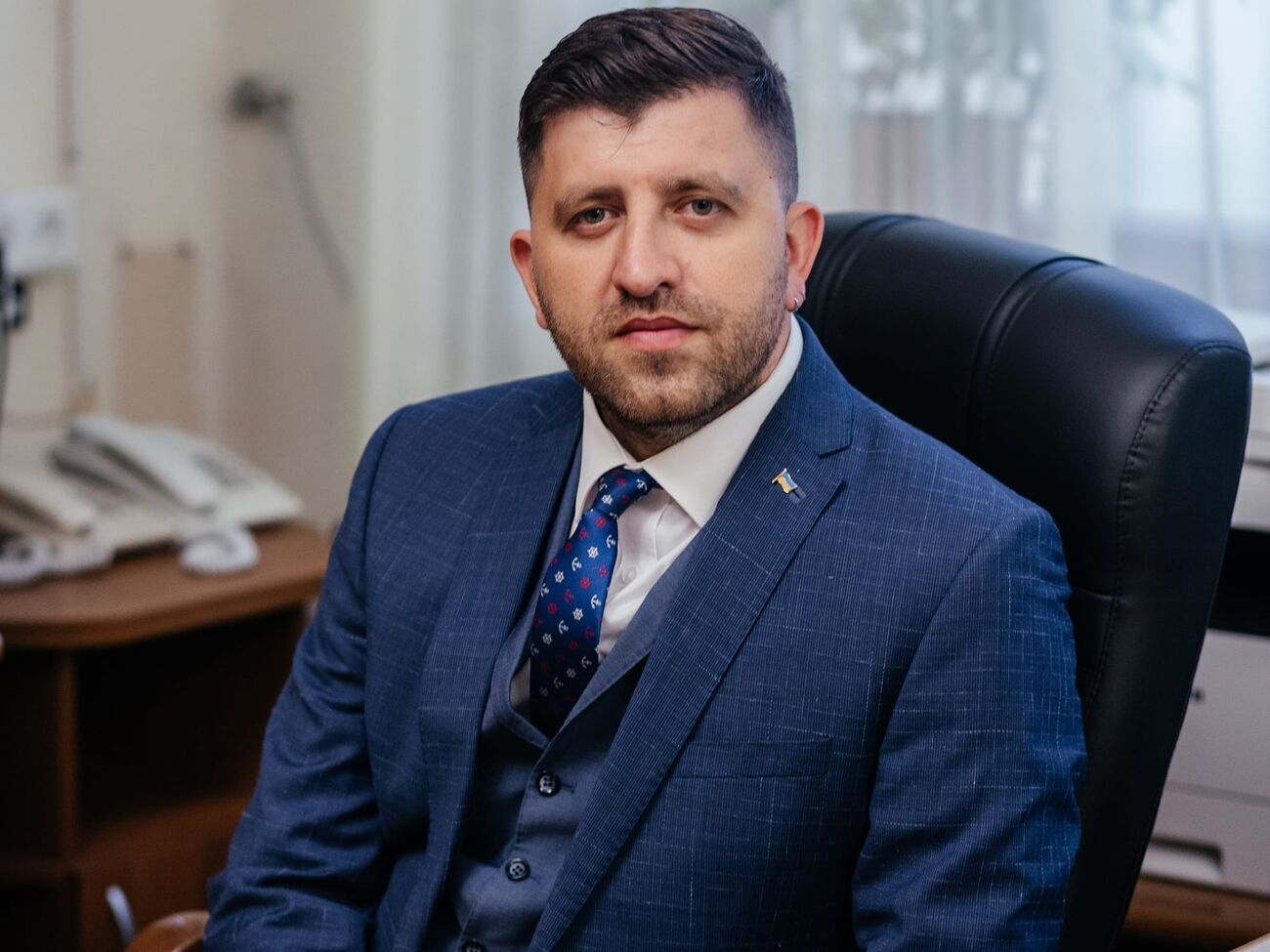 Хромов отметил, что в момент стрельбы был в командировке