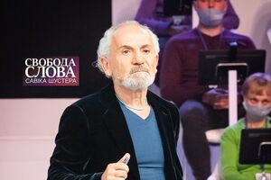 Шустер привился препаратами компаний Sinopharm и Pfizer