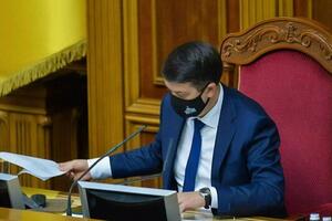 Разумков: Ми ж розуміємо, що "Слуга народу" – це партія президента