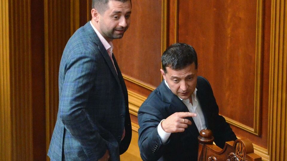 Арахамия о несоблюдении дресс-кода в ВР: Были инциденты с самого начала, когда президента только избрали