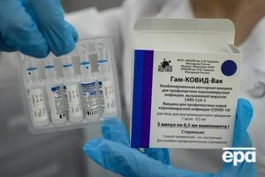 Вакцину "Супутник V" критикувала наукова спільнота, оскільки її зареєстрували до проходження третьої фази випробувань