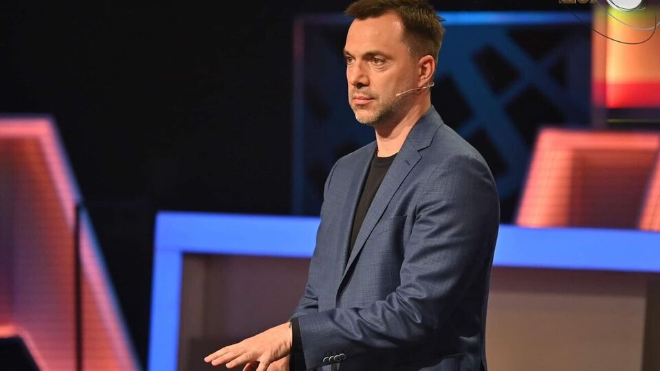 Арестович: Московское царство – это абсолютная монархия, ограниченная самоубийством