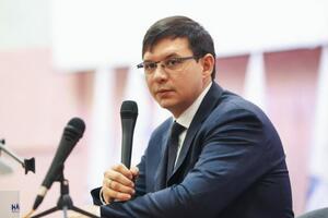 Євгеній Мураєв: Торік на цей момент у підземних сховищах було 27 млрд м³ газу. Зараз – 18, із яких 3,5 млрд – це приватний газ, а 4,5 млрд – технічний газ
