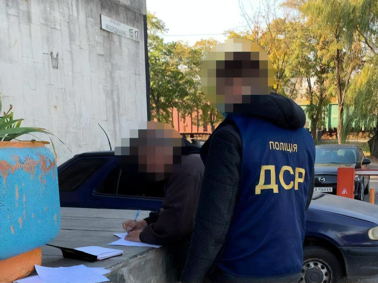 Дії чиновників завдали збитків на суму понад 700 тис. грн, повідомили у прокуратурі