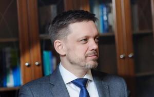 Мецгер написал заявление об уходе в отставку по собственному желанию