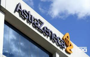 Ліки від AstraZeneca вводять ін'єкцією внутрішньом'язово