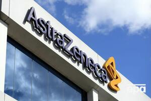 Лекарство от AstraZeneca вводится инъекцией внутримышечно