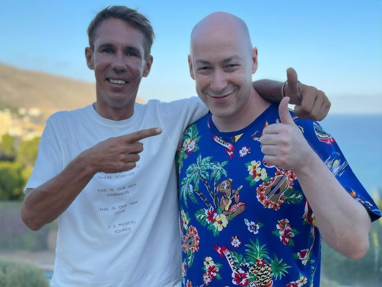 Интервью с Паниным Гордон записал в Испании