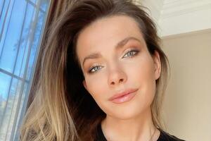 Паперна живе в Москві