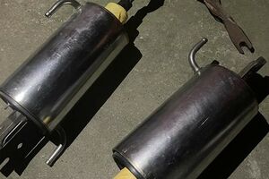 По данным СБУ, один из фигурантов задержан при попытке продажи очередной партии ядовитого вещества