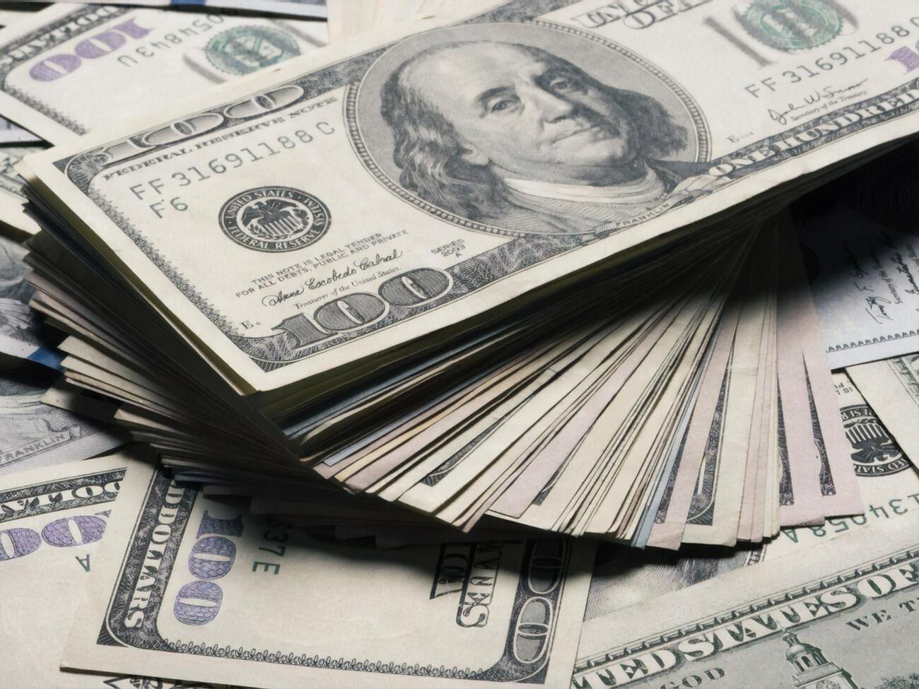 Шмигаль стверджував, що до кінця року Україна очікує на отримання траншу МВФ на $750 млн