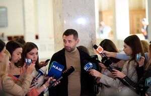 Арахамия подтвердил, что вместе с женой летал в Вену на самолете, который принадлежит структуре Фирташа