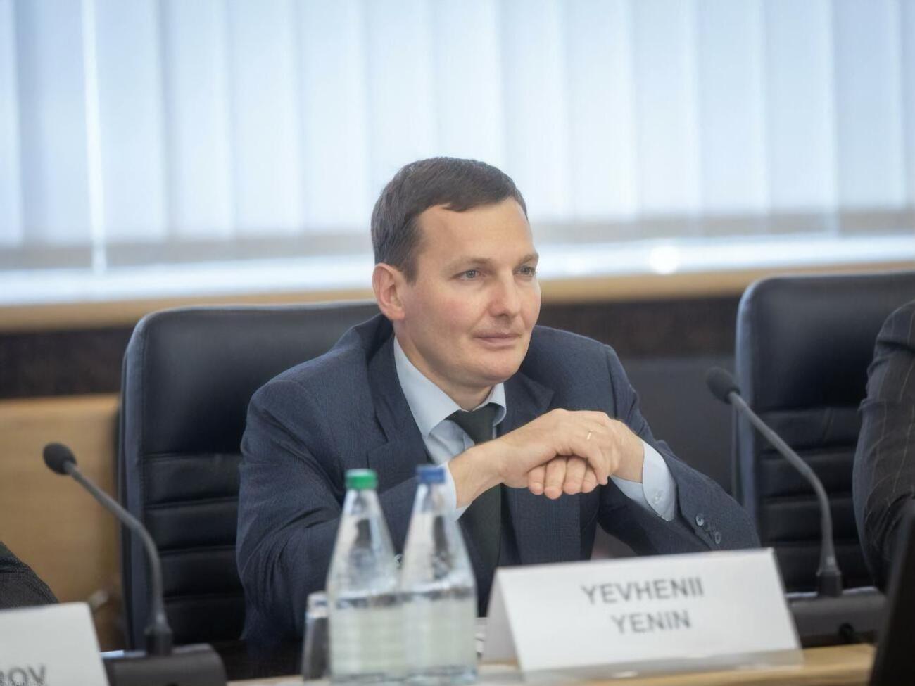 По словам Енина (на фото), Скороход отвергла версию о возможной насильственной смерти Полякова