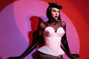 Maruv анонсировала выход нового клипа