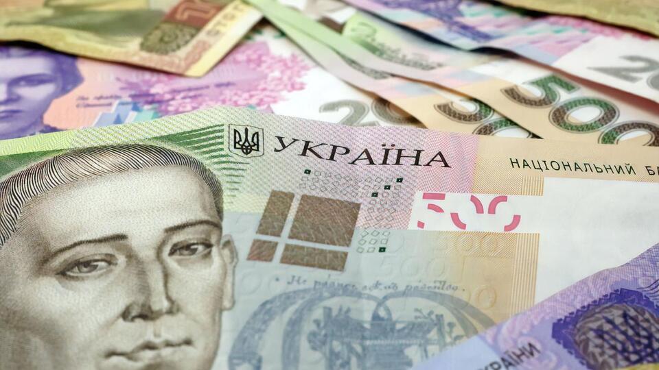 Курс гривны к евро установлен на уровне с 30,43 грн/€
