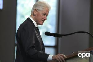 Госпитализация Клинтона связана с инфекцией мочевыводящих путей