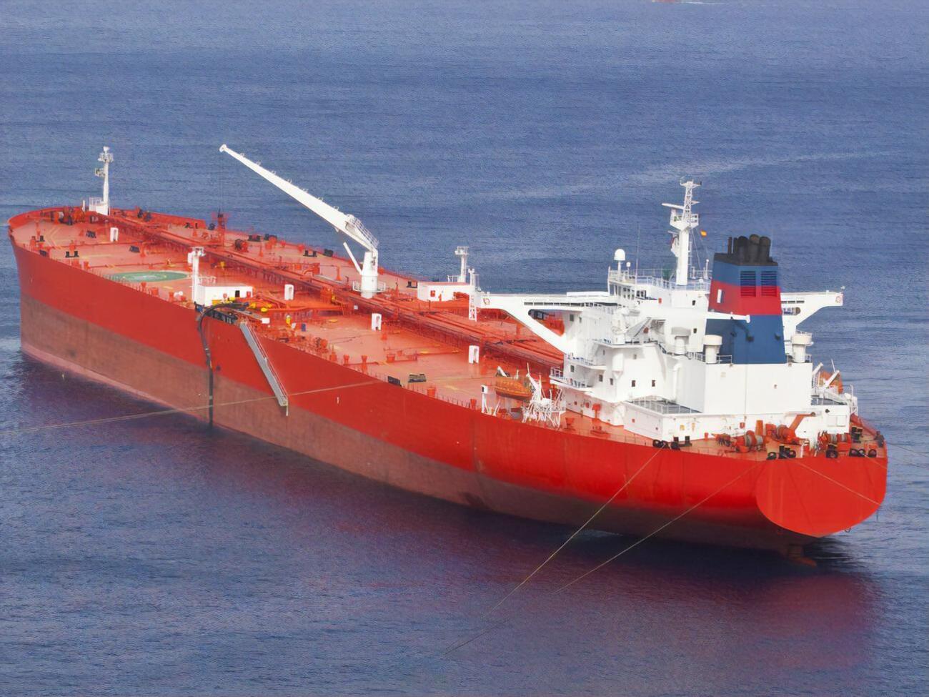 Танкер FSO Safer перебуває в Червоному морі з 2015 року