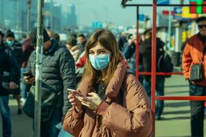 В двух областях за сутки подтвердили более 1 тыс. новых случаев COVID-19