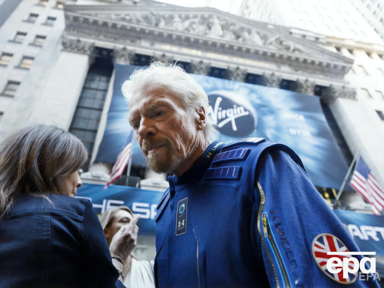 В 2004 году миллиардер Брэнсон основал аэрокосмическую компанию Virgin Galactic