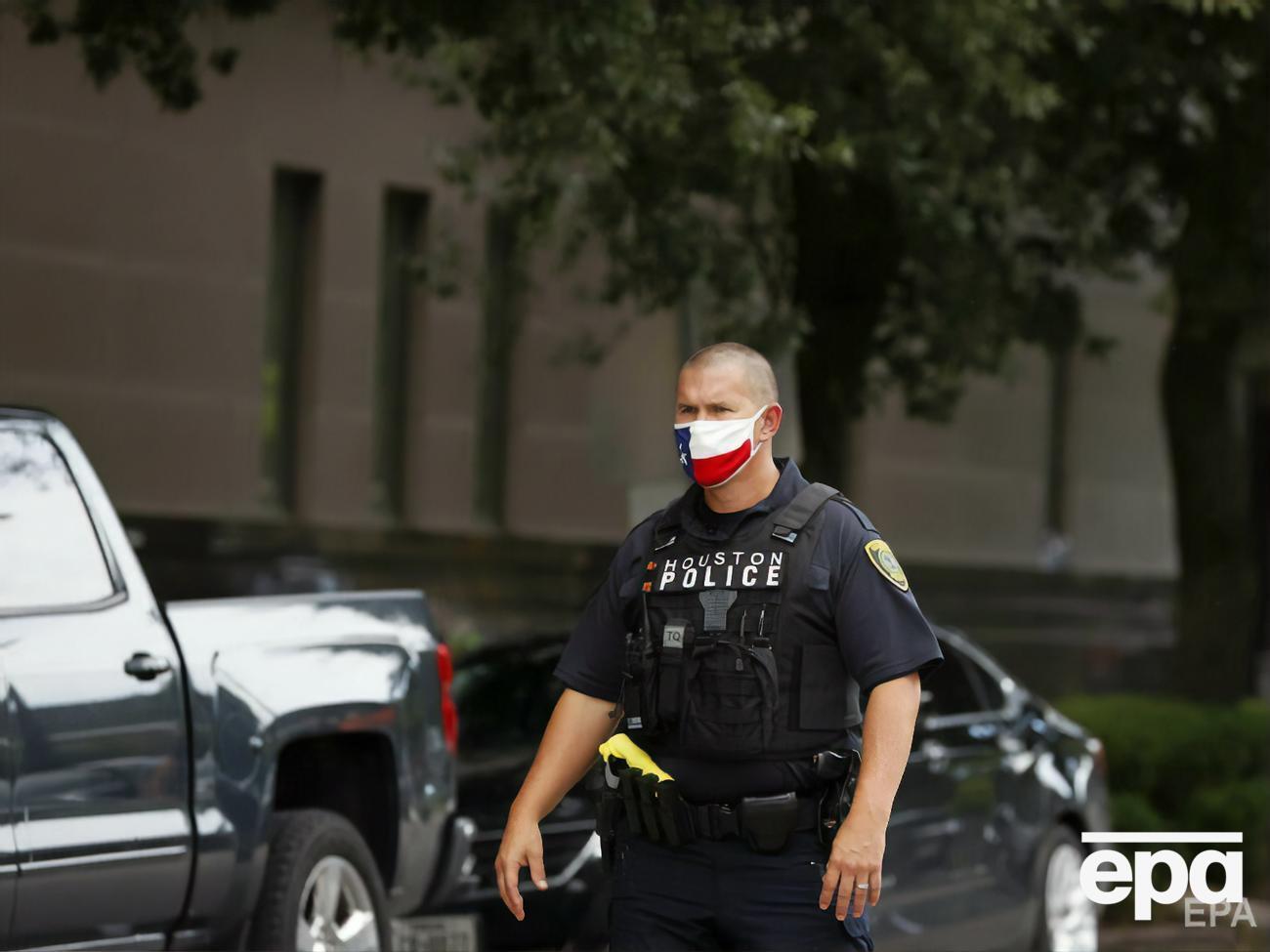 Расследование ведет полиция Хьюстона