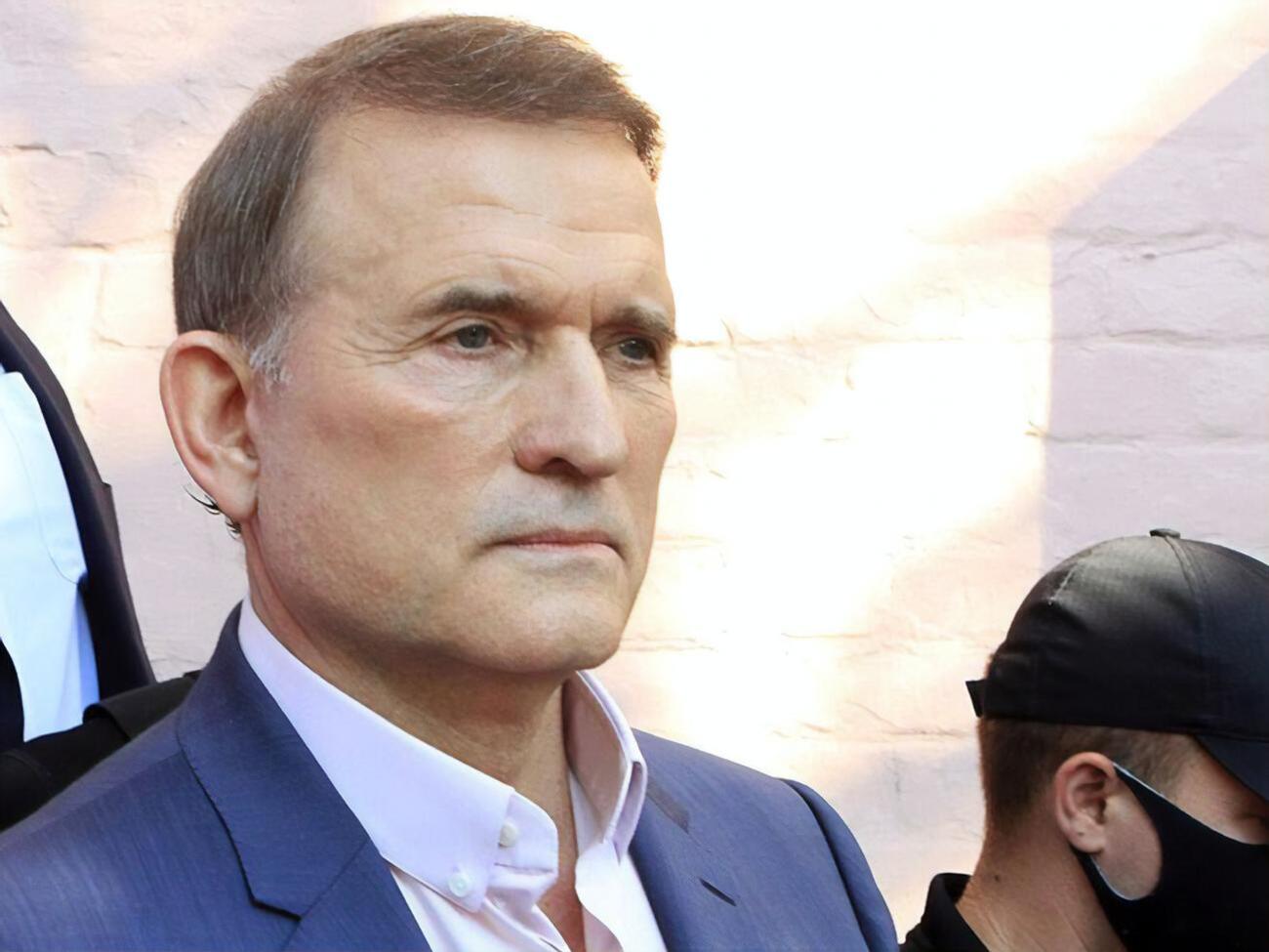 Медведчук находится под домашним арестом с мая