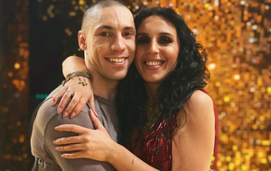 Після вчорашнього ефіру шоу покинули олімпійський призер, каратист Станіслав Горуна і переможниця "Євробачення 2016", співачка Джамала