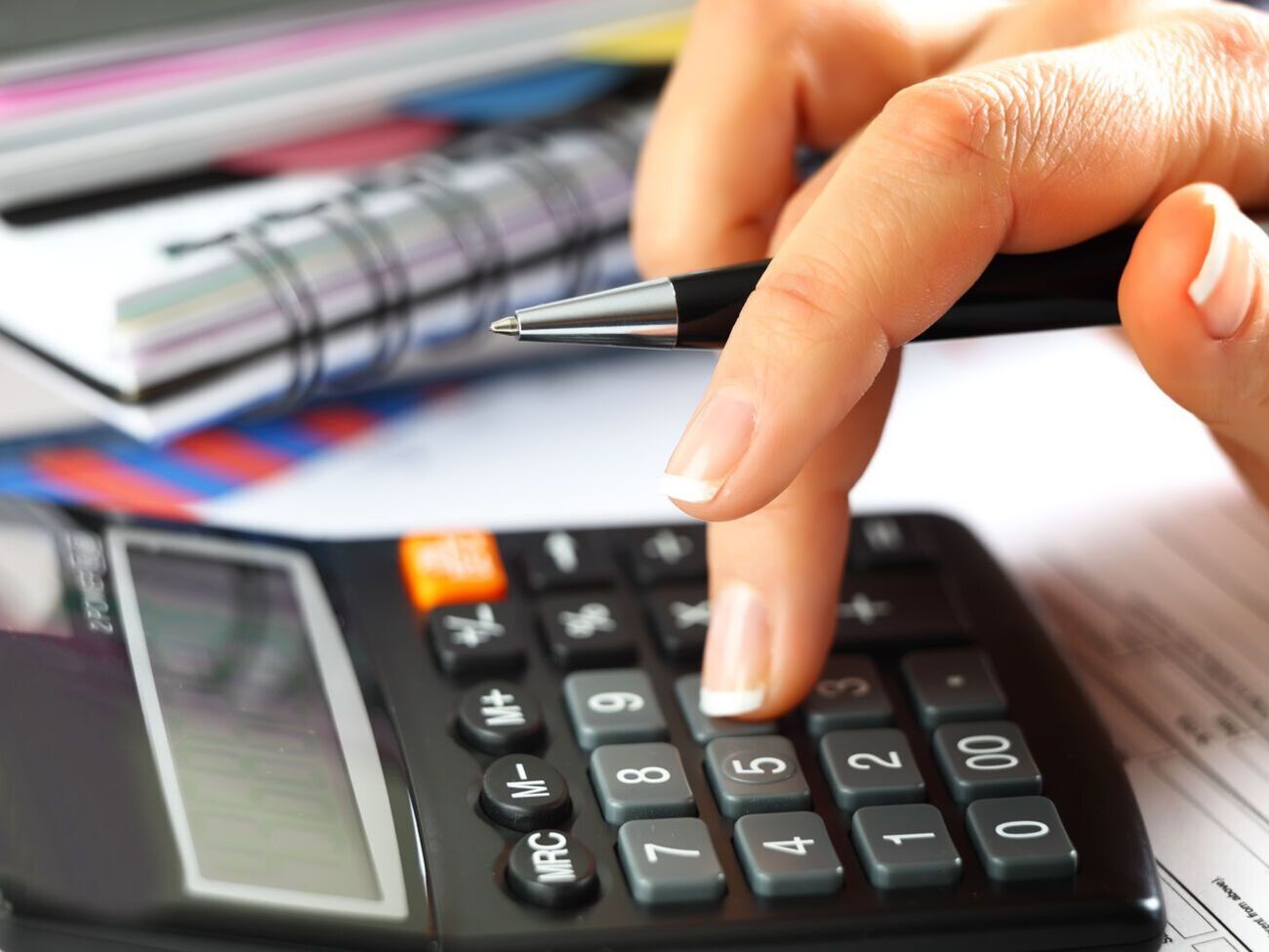 В 2020 году из-за налоговых схем бюджет потерял 27 млрд грн, пишет "РБК-Украина"