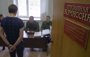 В украинской прокуратуре подчеркнули, что рассматривают крымчан, которые проходят службу в ВС РФ, как потерпевших