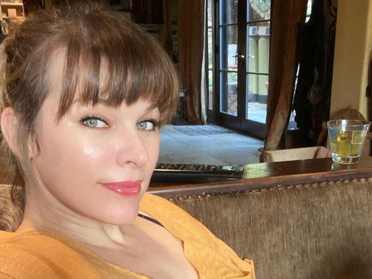 Йовович &ndash; мать троих детей