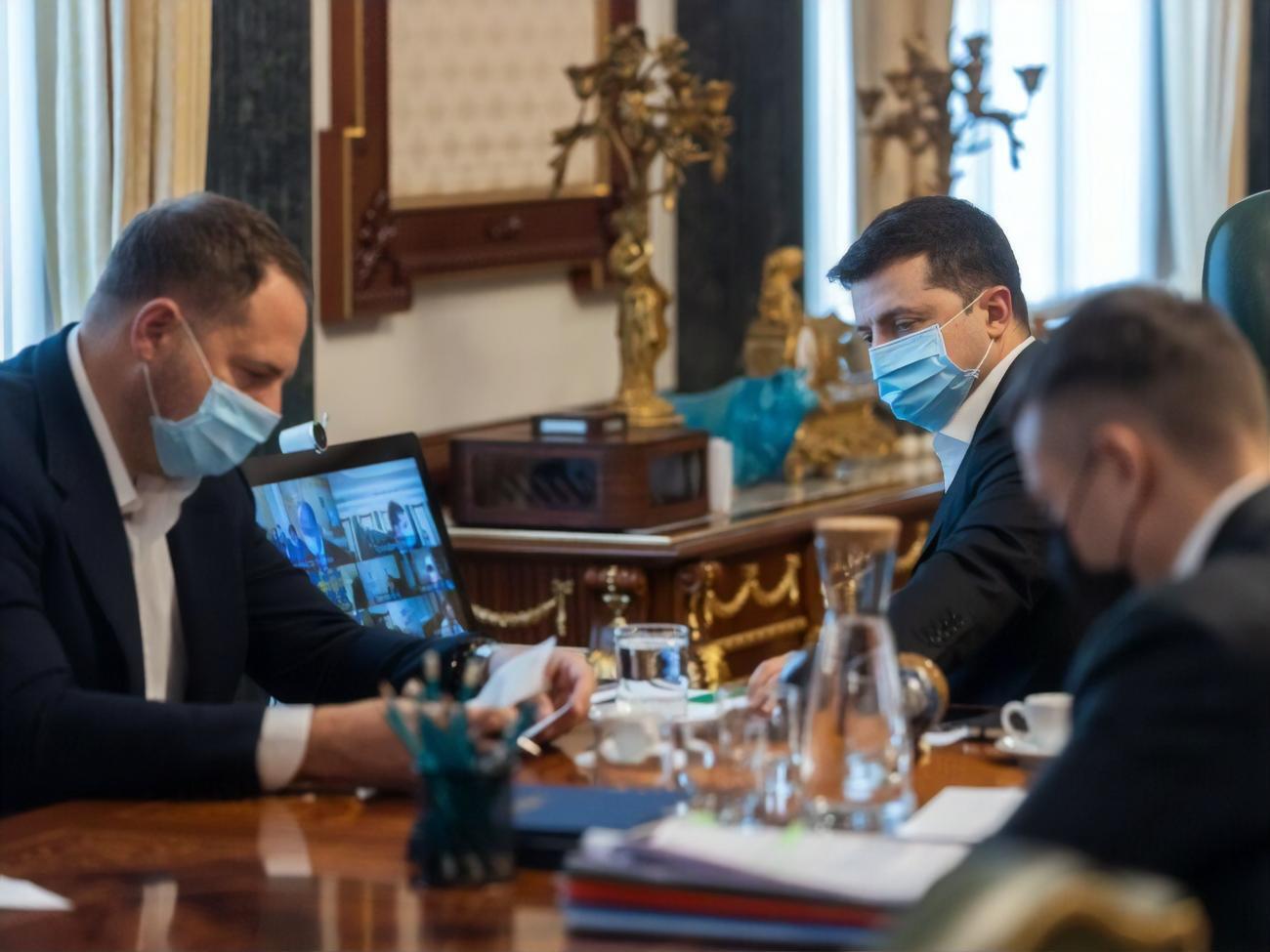В Офисе президента прошло совещание о ситуации с коронавирусом