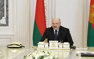 Лукашенко: Іноземні спецслужби та їхні пособники намагаються інспірувати страйки