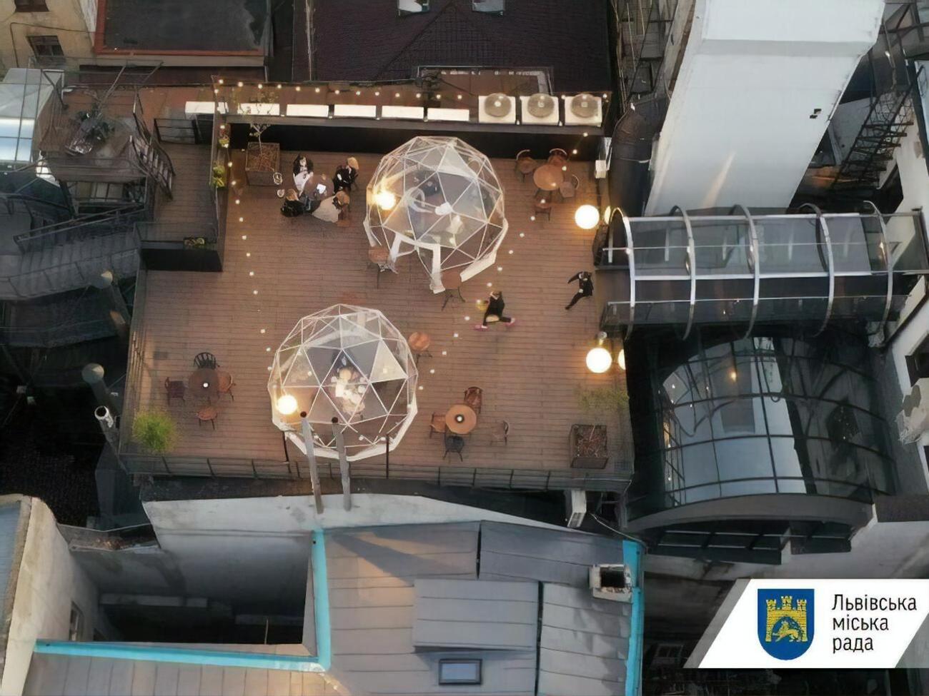 Москаленко заявил, что ночные клубы смогут работать как заведения общепита или концертные залы до 23.00