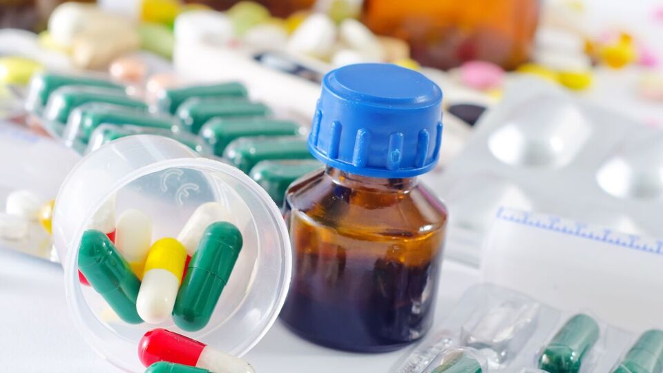 Споживання лікарських засобів в Україні набагато менше, ніж в інших країнах, але темпи його зростання досить значні, зазначають автори довідника "Фармацевтика України 2021"