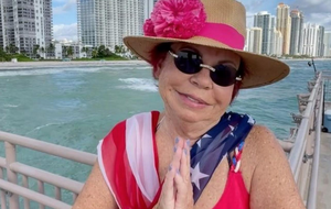 Людмила Порывай призвала своих подписчиков наслаждаться жизнью