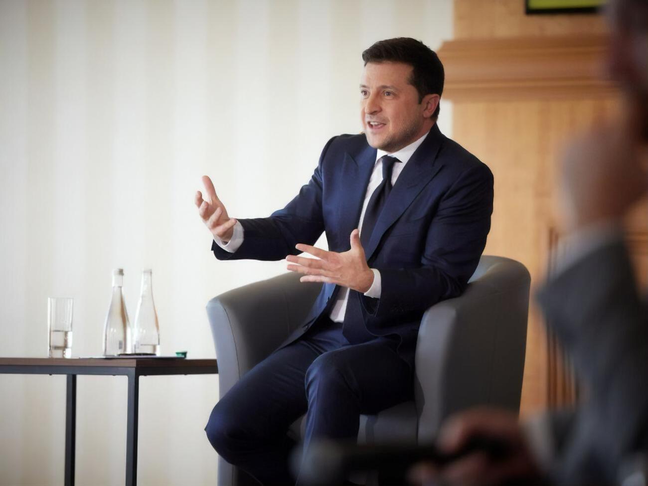 Зеленский:&nbsp;Думаю, они рассчитывали на&nbsp;$300&ndash;400 и были готовы &ndash; при дефиците &ndash; к $500&ndash;600, но никто не ожидал такого роста