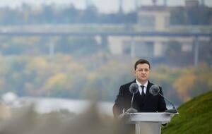 Зеленський: На когось тиснуть, а хтось ляпнув, але не встиг виправитися. Багато різних кейсів. Я вважаю, що страждати через це улюблені фільми не повинні