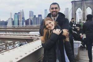 О помолвке Дженнифер Гейтс с Найелом Нассаром стало известно в январе 2020 года