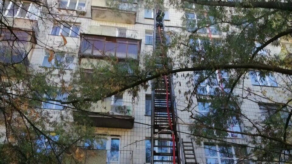 Возгорание произошло в комнате одной из квартир на восьмом этаже