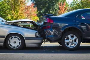 Унаслідок аварії одна людина загинула, інша потрапила до лікарні