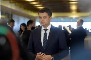 Разумков запросив нардепів від "Слуги народу" зустрітися 4 жовтня