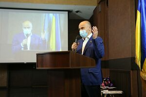 Радуцький: Велика кількість депутатів, робітників апарату Ради, секретаріатів комітетів не вакциновані