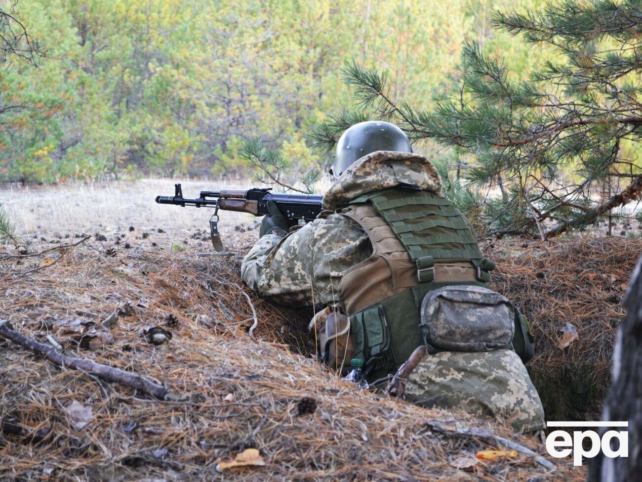 Раненый военнослужащий находится в лечебном учреждении