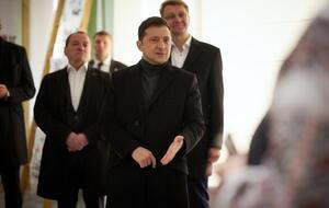 Зеленский: Странно выглядит, что государственное телевидение говорит о давлении со стороны государства