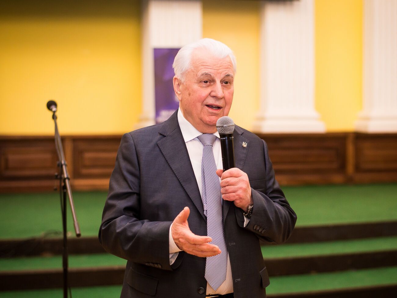 Поки ще невідомо, чи зможе Кравчук (на фото) з'явитися на публіці до кінця року, зазначив Арестович