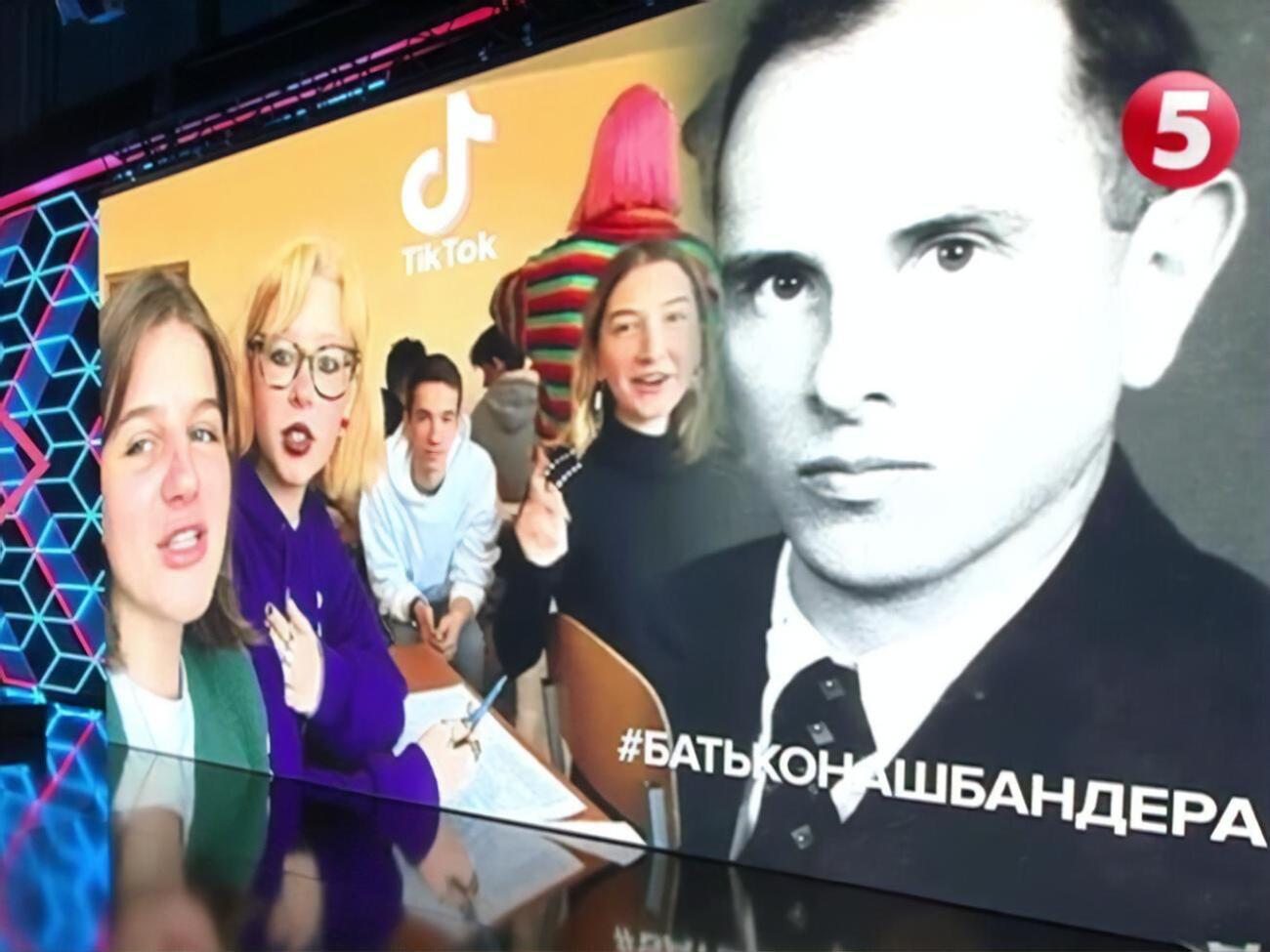 Инициатором флешмоба стали львовские школьницы