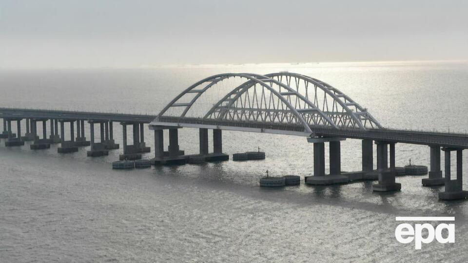 Росія почала нарощувати військові сили в Азовському і Чорному морях після анексії Криму