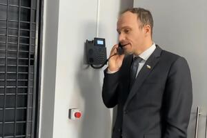Месяц пользования телефоном обойдется заключенному в 345 грн, сообщил Малюська