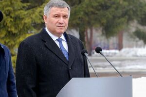 Коронавирус пробил сквозь две прививки. Но недруги не дождутся