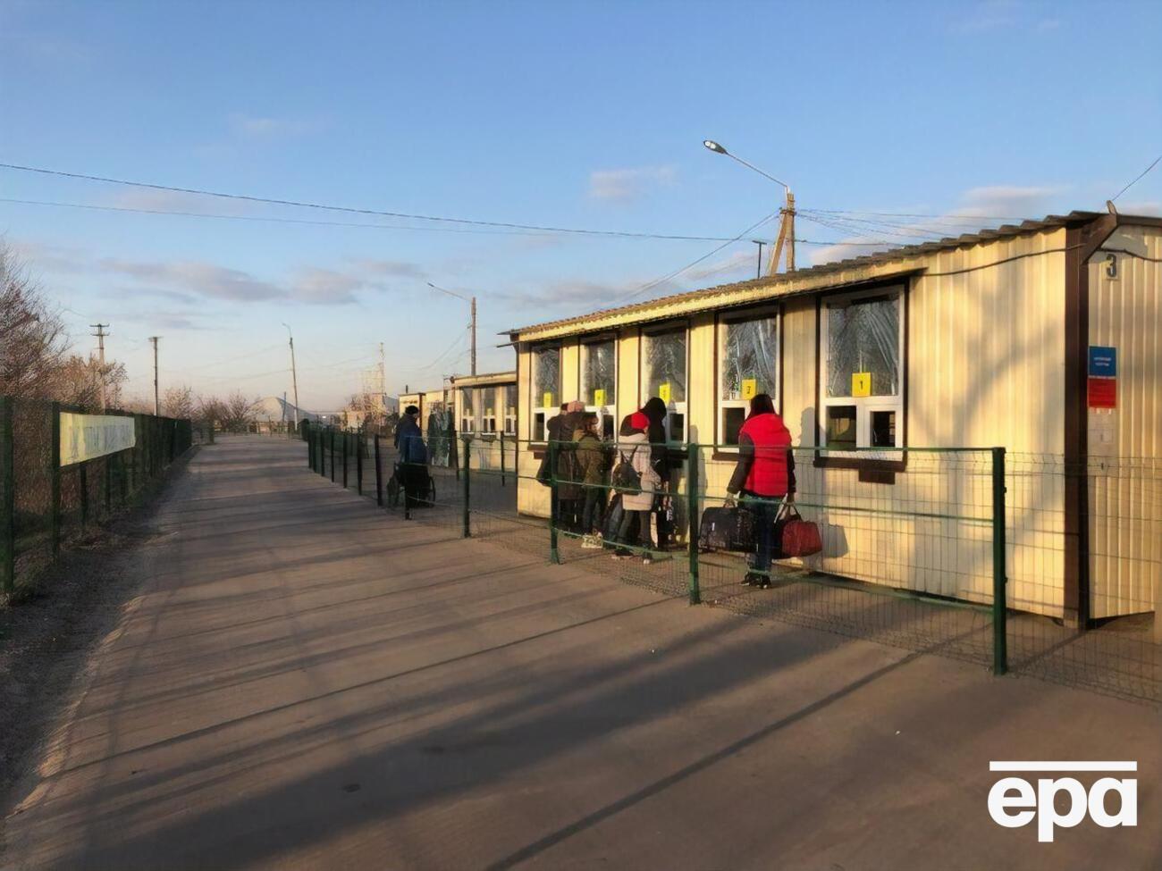 На оккупированные территории можно попасть через КПВВ