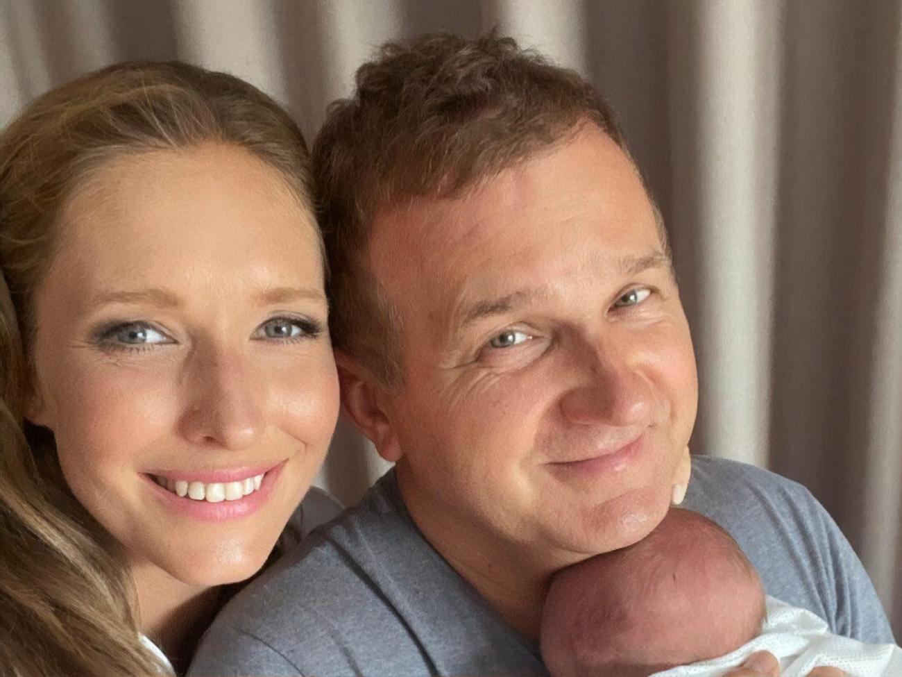 Горбунов і Осадча одружилися у 2017 році, у пари двоє спільних синів